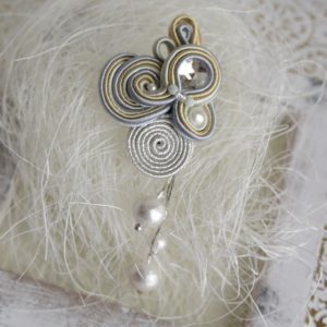 ソウタシエのブローチ