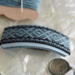 新作　革＋こぎん刺しの髪ゴムの試作品