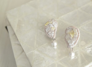 天使の羽根　イヤリング